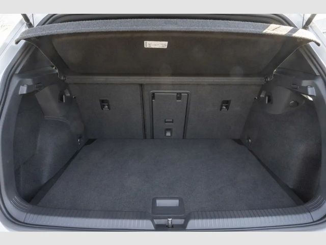 Volkswagen Golf 2.0 TSI DSG GTI Golf VIII Style