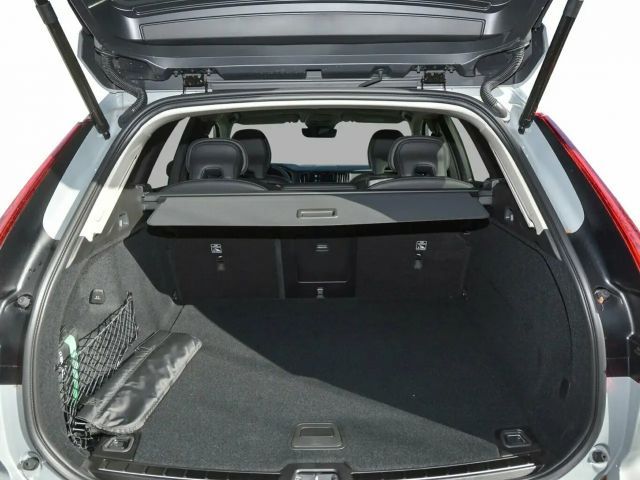 Volvo XC60 Dark Plus