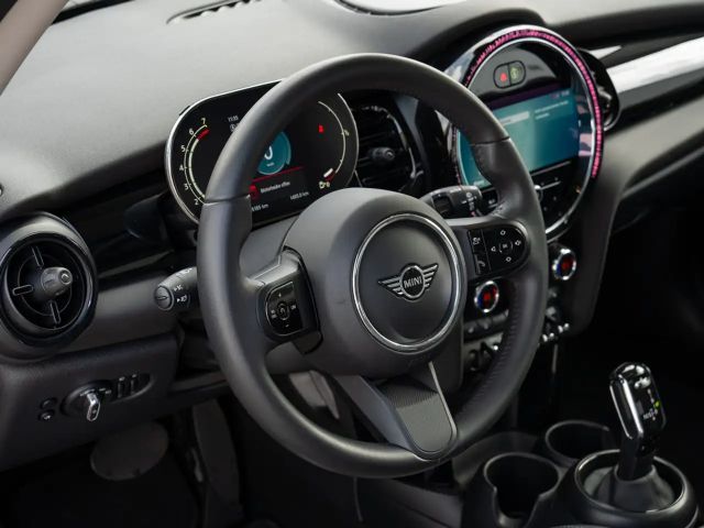 MINI Cooper PANO+NAVI+LED+KAMERA+KEYLESS+KLIMAAUT+