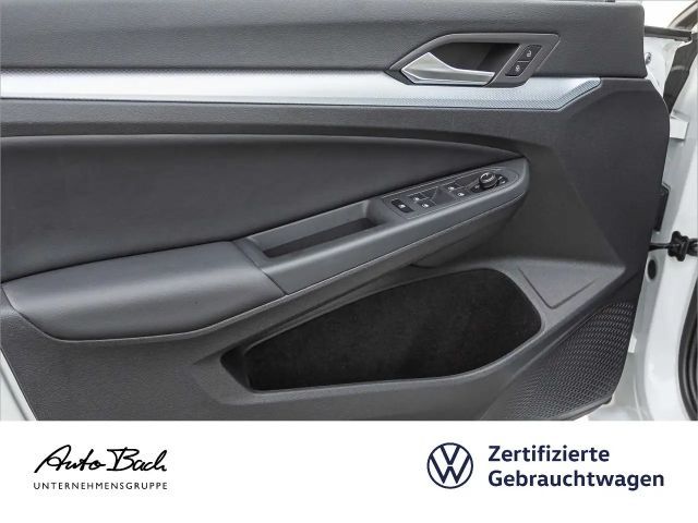 Volkswagen Golf 1.5 eTSI DSG Golf VIII