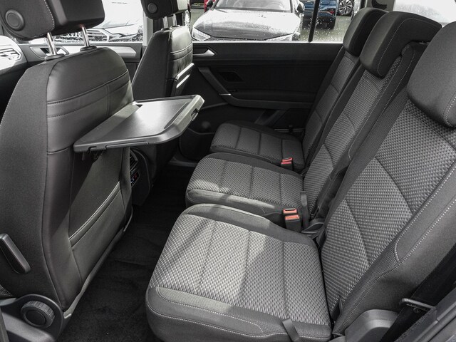 Volkswagen Touran 1.5 TSI DSG