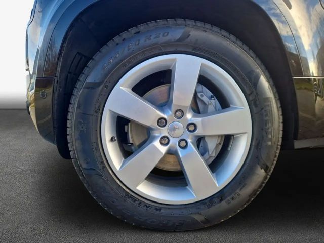 Land Rover Defender 110 D300 Dynamic HSE