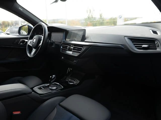 BMW 118 118i M-Sport Sedan