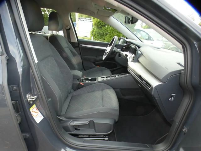 Volkswagen Golf DSG Life Variant