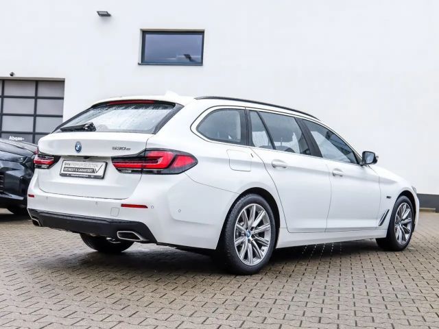 BMW 530 530e Touring