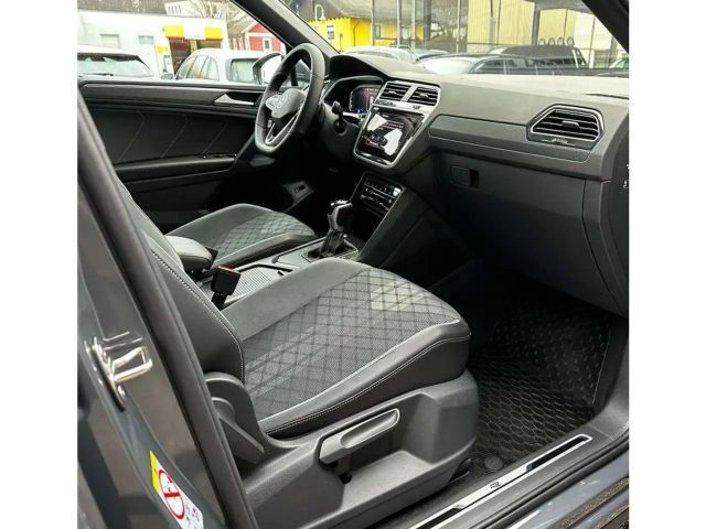 Volkswagen Tiguan DSG R-Line