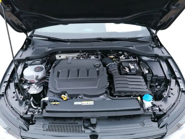 Volkswagen Golf DSG GTD Golf VIII Style