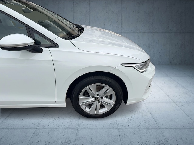 Volkswagen Golf 1.5 eTSI DSG