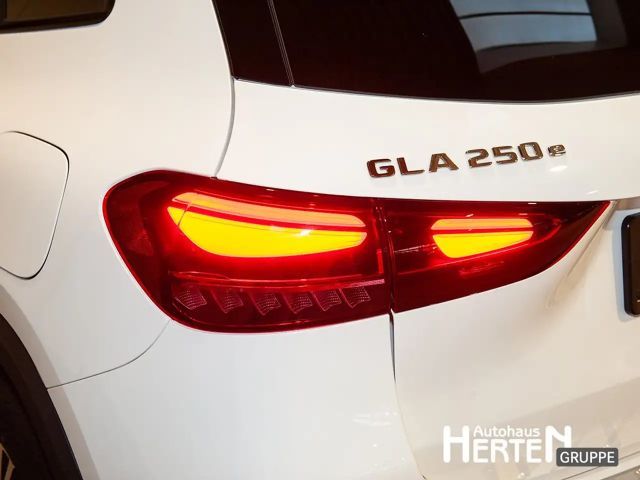 Mercedes-Benz GLA 250 GLA 250 e