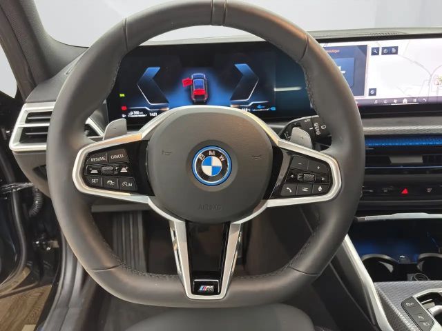 BMW 330 330e Touring