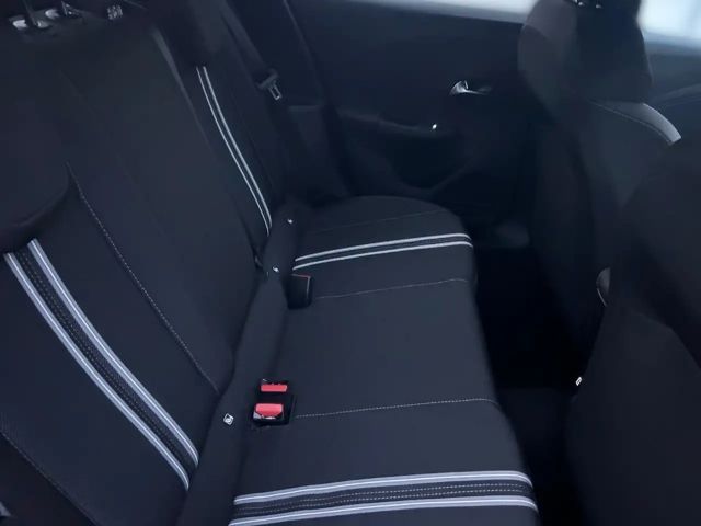 Opel Corsa PDC Multimedia CarPlay Bluetooth DAB Kamera