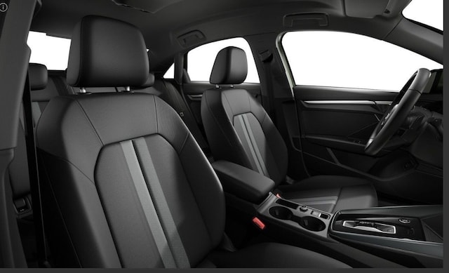 Audi A3 30 TFSI S-Tronic Sedan