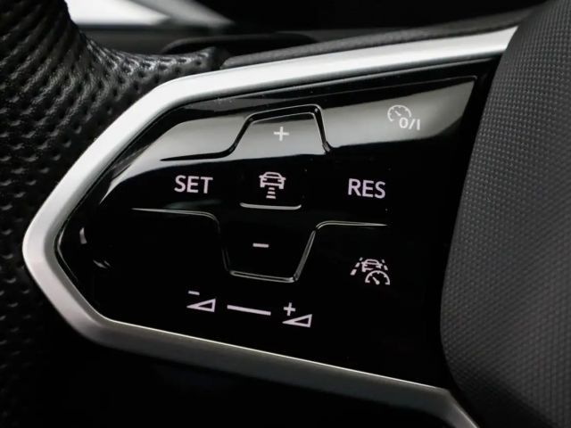 Volkswagen Arteon 2.0 TSI DSG R-Line