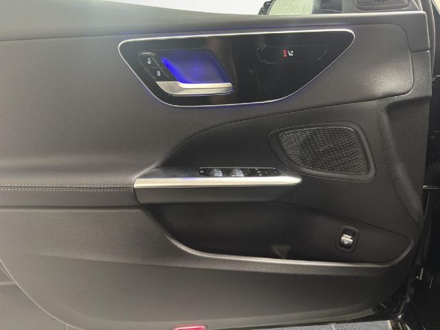 Mercedes-Benz C 180 Sedan