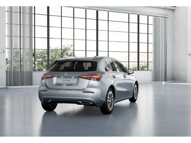 Mercedes-Benz A 180 Hatchback