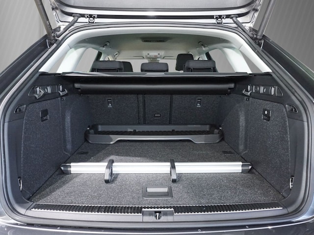 Skoda Superb 2.0 TDI Combi Style Style