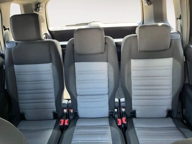 Volkswagen Touran 1.5 TSI DSG Highline R-Line