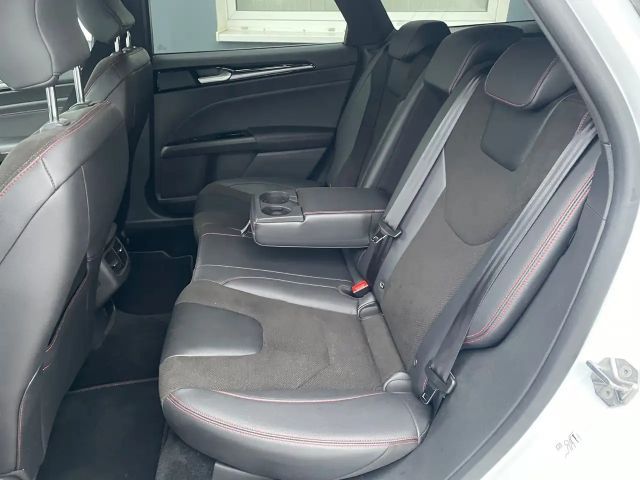 Ford Mondeo ST Line Wagon