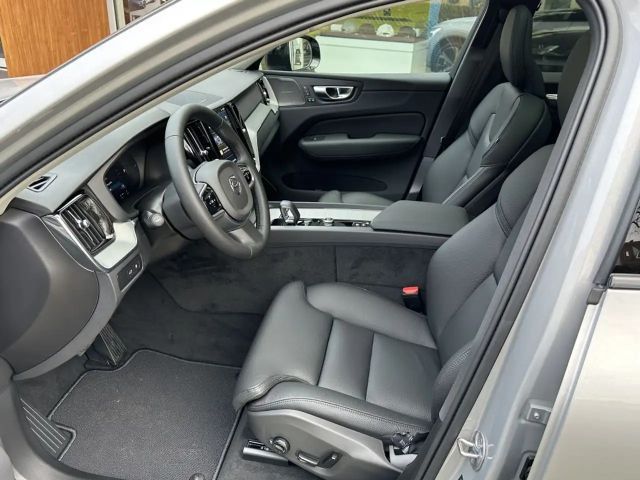 Volvo XC60 AWD Dark Plus T6