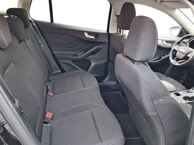 Ford Focus Titanium Wagon