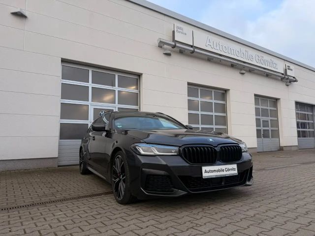 BMW 540 540d M-Sport Touring xDrive