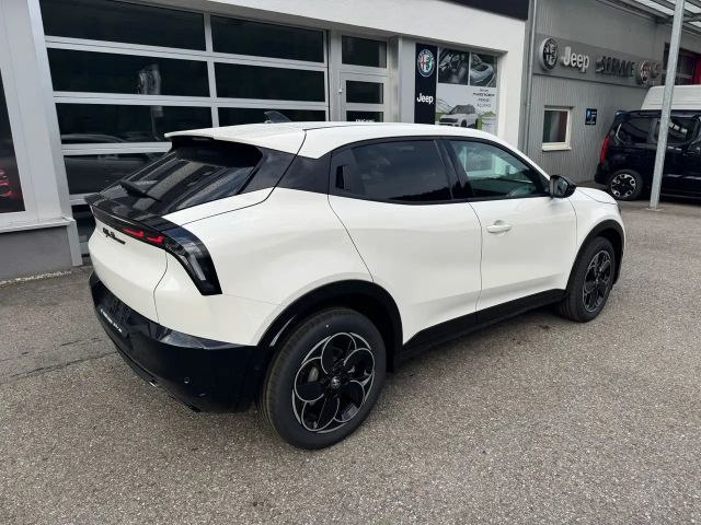 Alfa Romeo Junior Ibrida