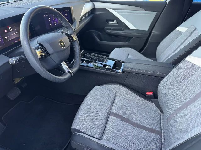 Opel Astra 1.2 Turbo Sports Tourer Turbo