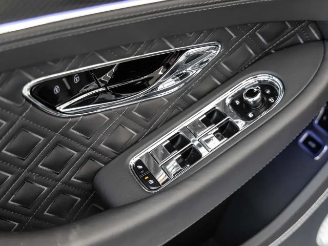 Bentley Continental GTC V8