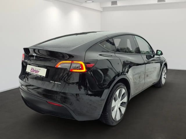 Tesla Model Y AWD Dual Motor Long Range
