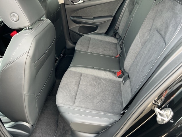 Volkswagen Golf 1.5 TSI Plus e-Golf