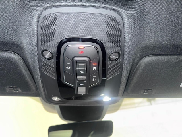 Audi S6 Avant Quattro