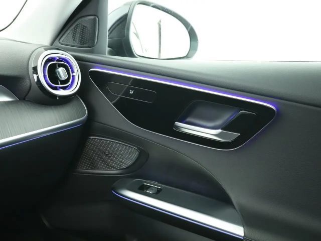 Mercedes-Benz C 180 AVANTGARDE Sedan