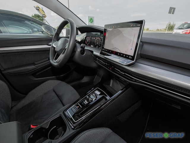 Volkswagen Golf 1.5 eTSI DSG Golf VIII Style