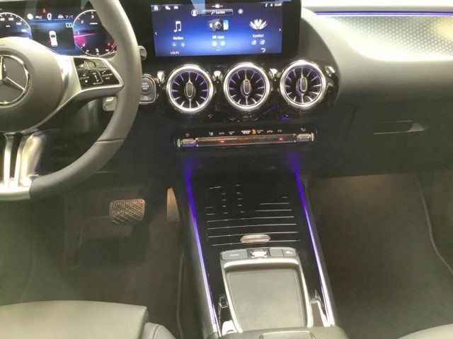 Mercedes-Benz GLA 220 4MATIC GLA 220 d