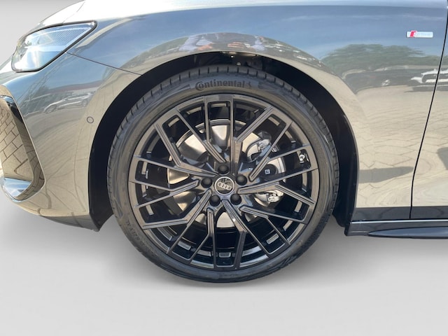 Audi A6 Avant Quattro S-Tronic