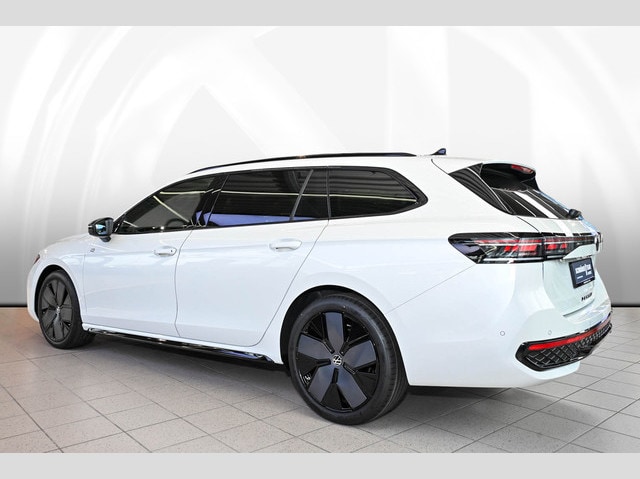 Volkswagen Passat 2.0 TDI DSG R-Line Style