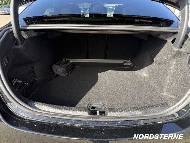 Mercedes-Benz C 200 AMG Line C 200 d Sedan