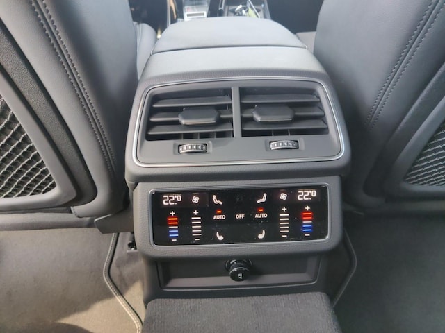 Audi S6 Avant Quattro