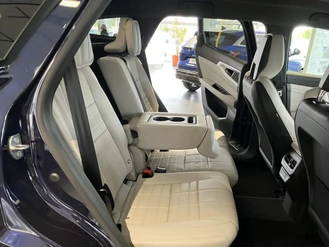 Renault Espace E-Tech Hybrid Iconic