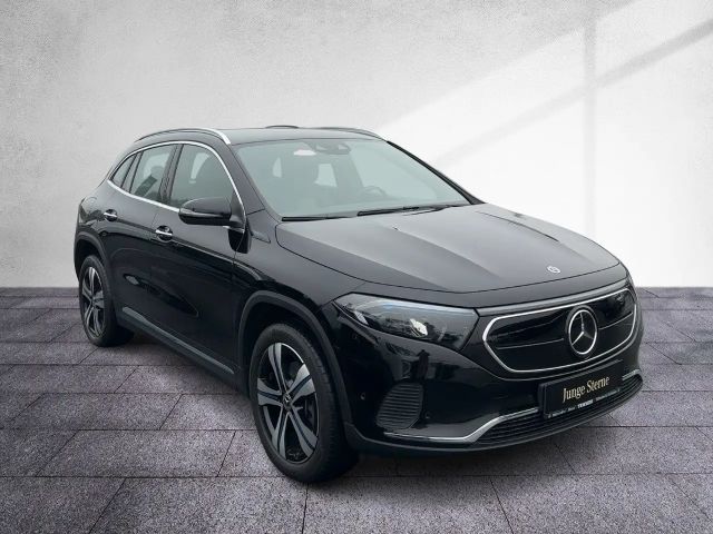 Mercedes-Benz EQA 250 Electric Art
