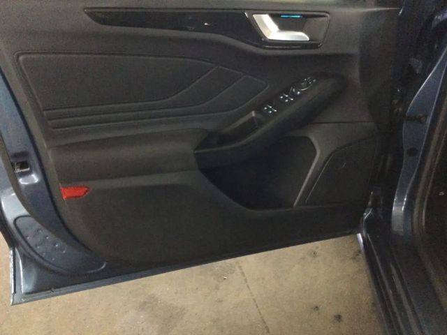 Ford Focus EcoBoost ST Line Wagon