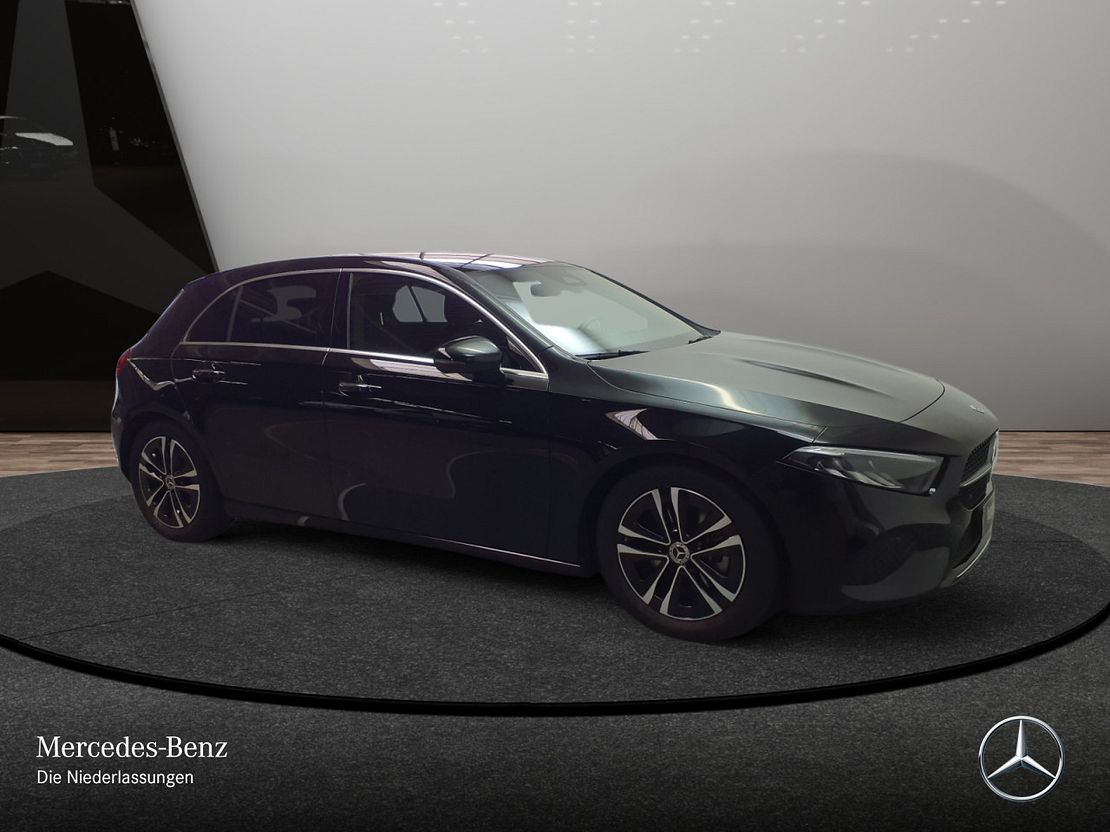 Mercedes-Benz A 180 A 180 d