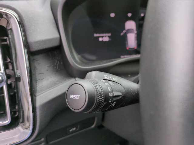 Volvo EX40 Bluetooth LED Klima Standhzg Einparkhilfe el. Fenster