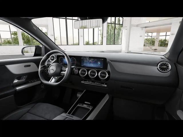 Mercedes-Benz GLA 180 AMG Line