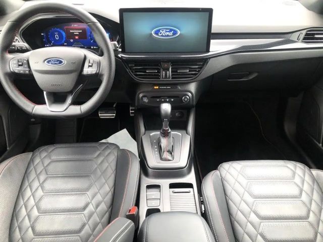 Ford Focus ST Line Wagon