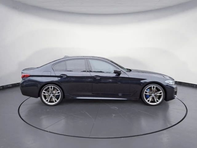 BMW 550 550i Sedan xDrive