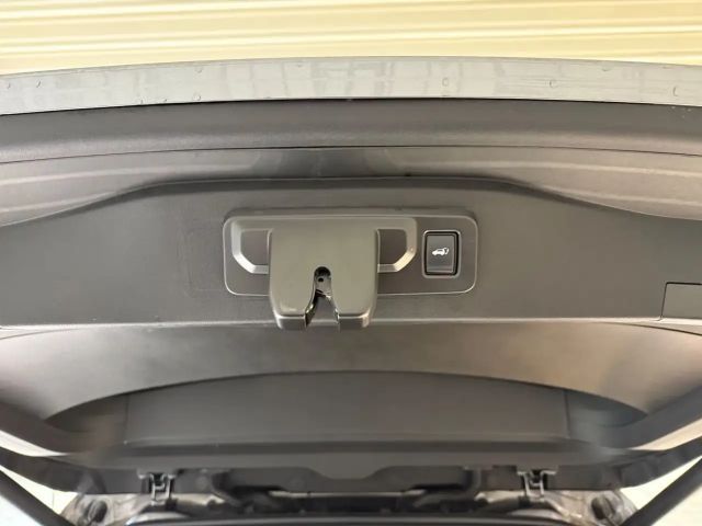 Renault Espace E-Tech Hybrid Iconic