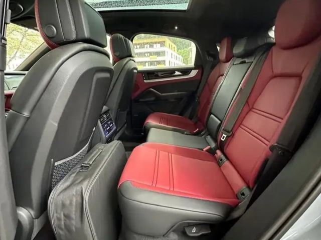 Porsche Cayenne Coupé E-Hybrid