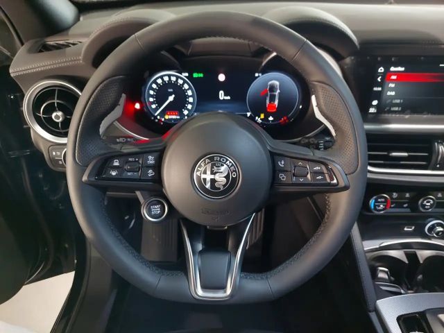 Alfa Romeo Stelvio AT8 Q4 Veloce