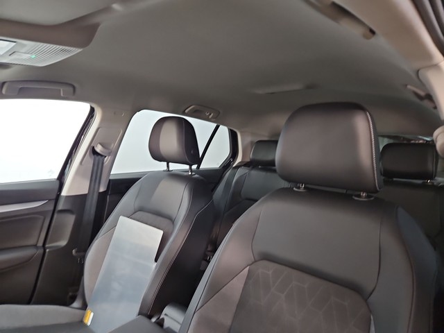 Volkswagen Golf 1.5 eTSI DSG Golf VIII